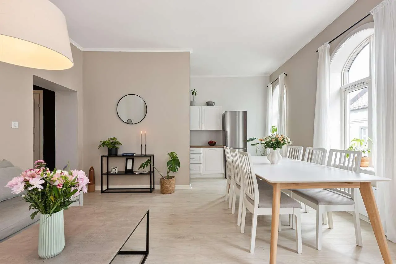 Home Window Tint: A Complete Guide